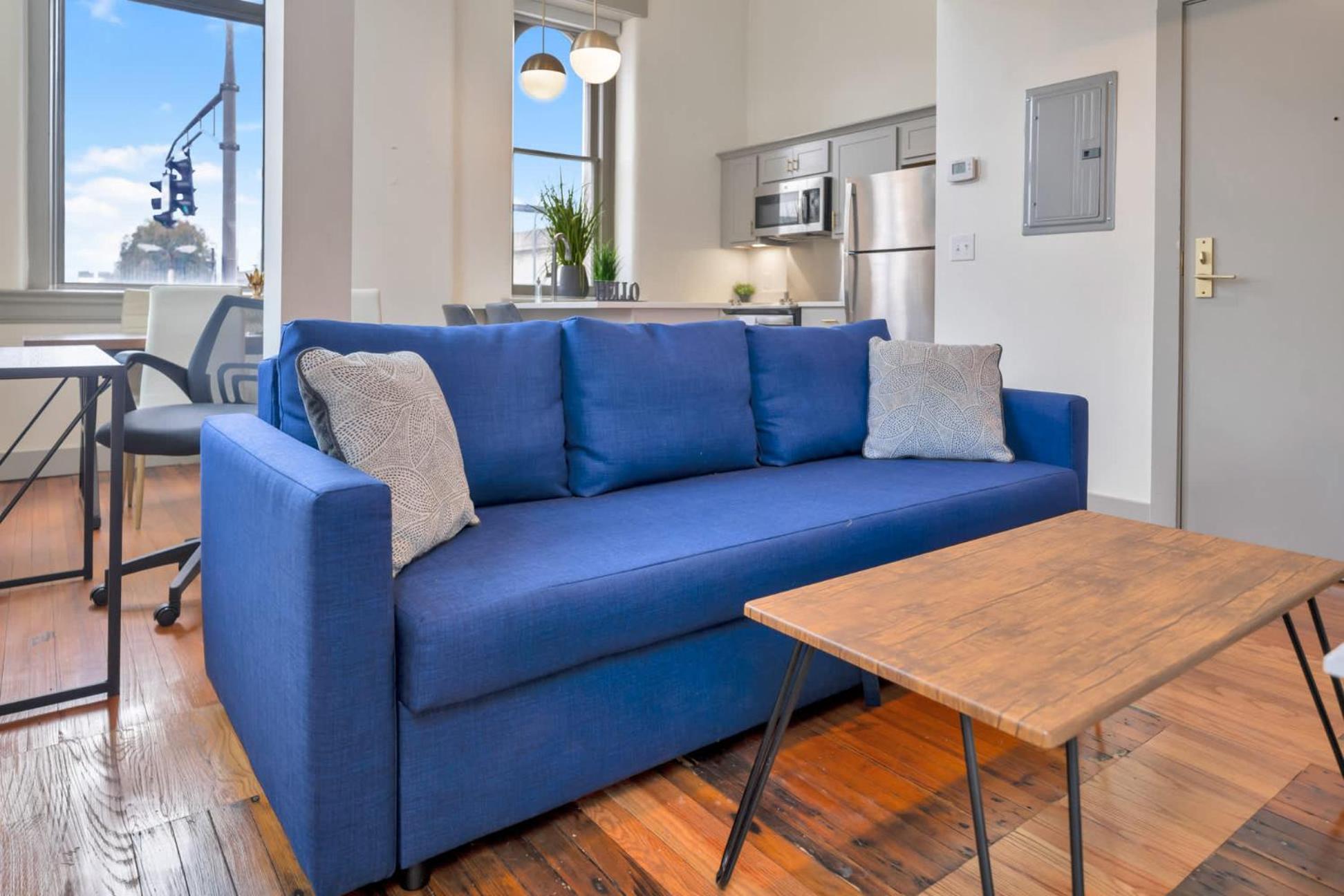 Cozy 2-br Loft In The Heart Of #210 Apartment *